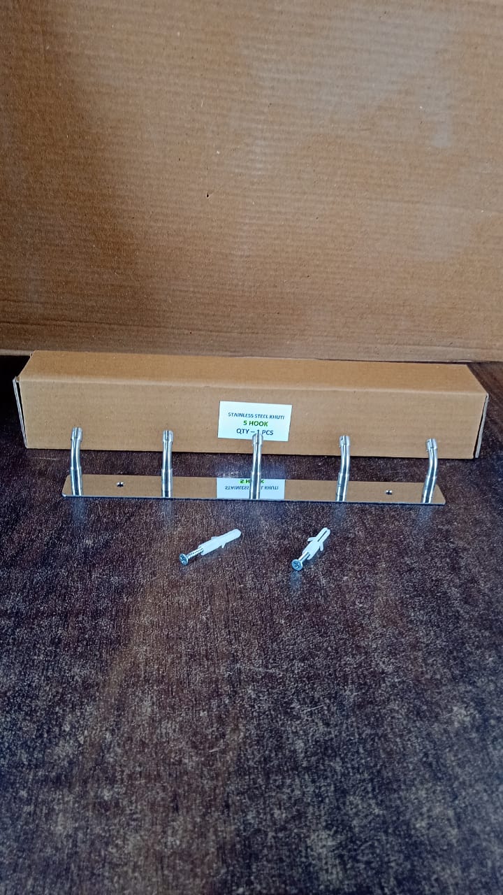 Stainless Steel Wall Mounted Coat 5 Hook Rack (26x3 / 1 Pc) Stainless Steel Wall Mounted Coat 5 Hook Rack (26x3 / 1 Pc)